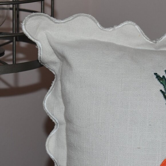 Joann White Ruffle Edge Spring Country Cottage Carrot Throw Pillow Home Decor - Picture 7 of 12